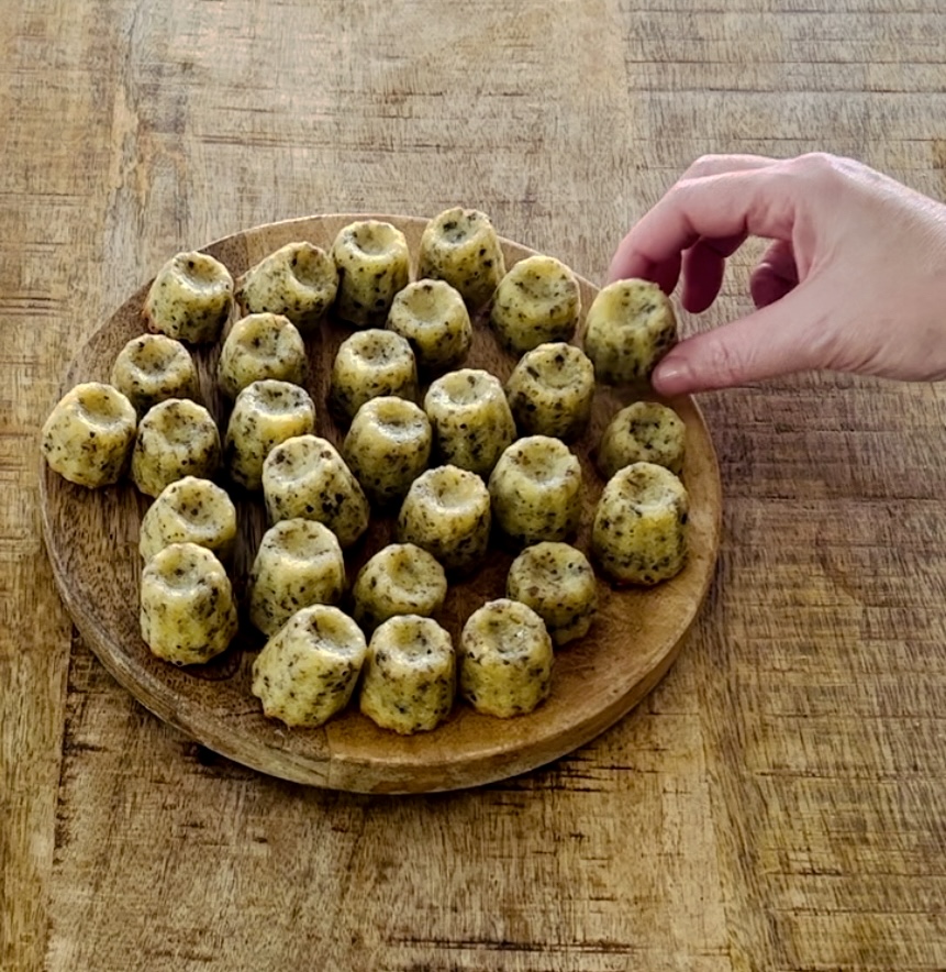 Recette simple truffée - Canelés truffés